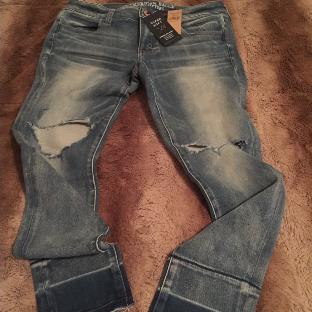 American Eagle low rise torn denim